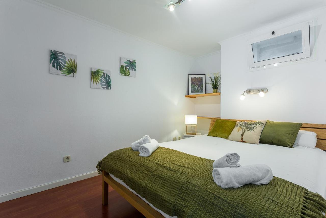 Lodging Apartments Illa Diagonal Barcelona Exterior foto