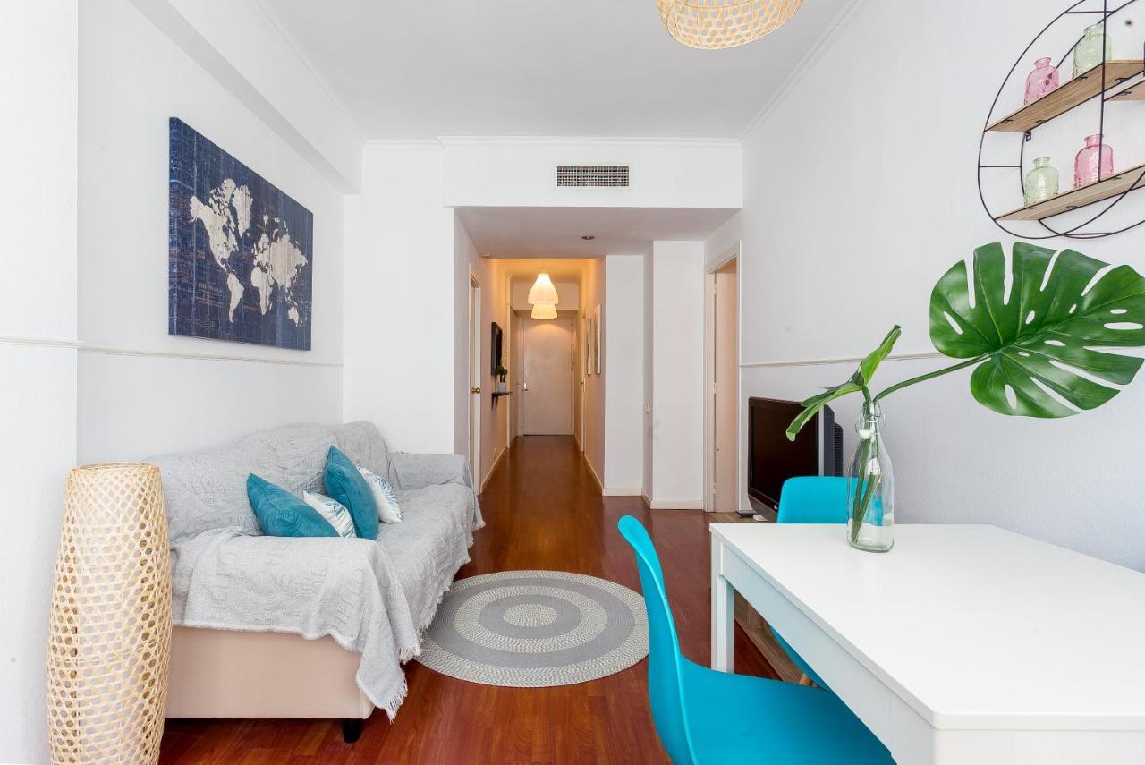 Lodging Apartments Illa Diagonal Barcelona Exterior foto